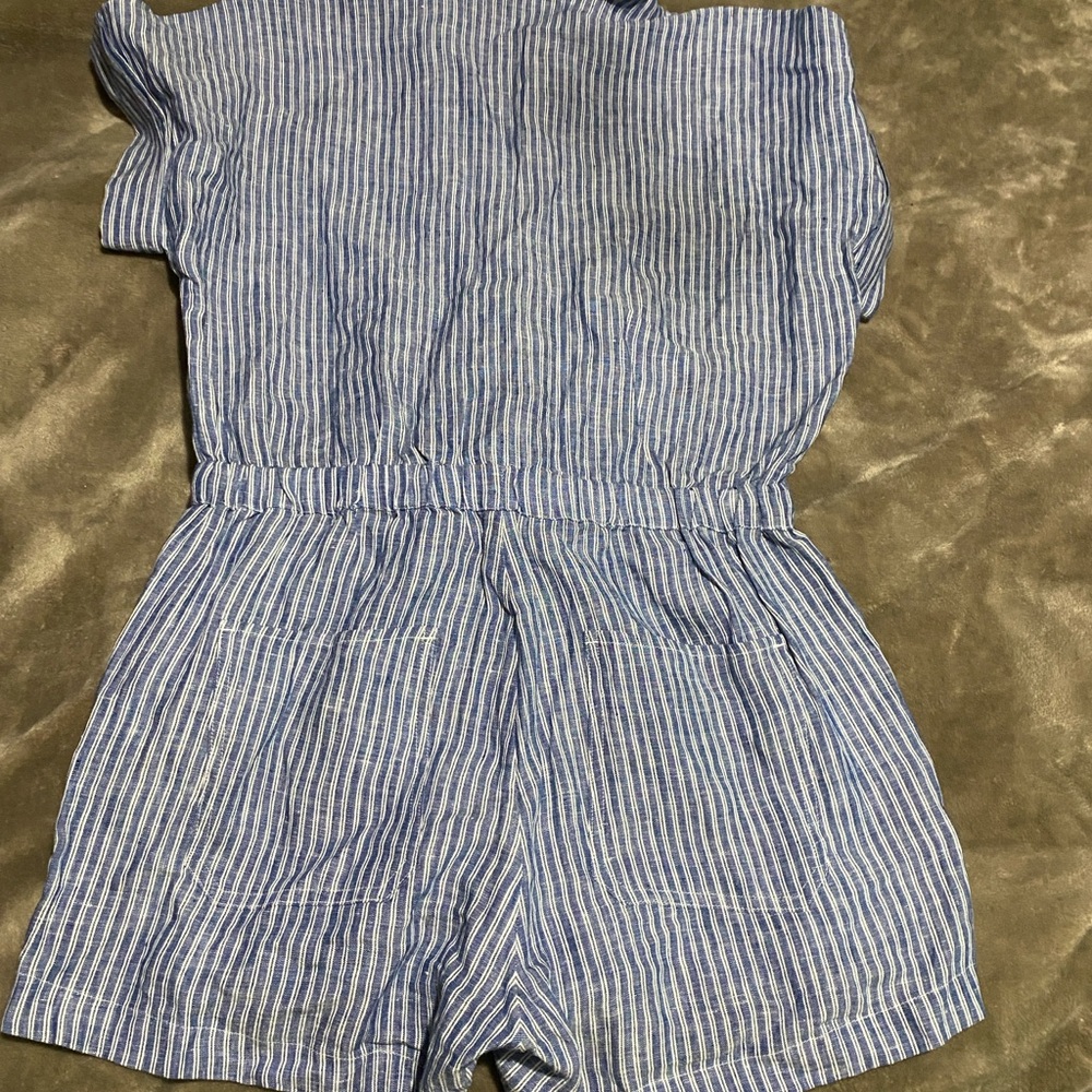 Lauren Ralph Lauren Pinstripe Linen Shorts-Sleeve Romper size 2P - Picture 7 of 8